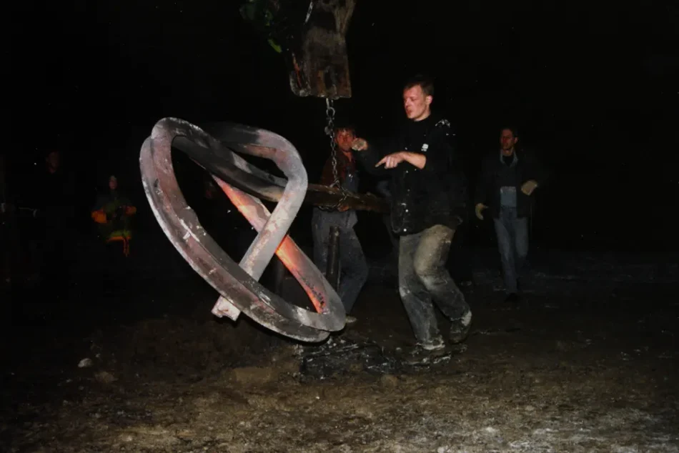 Knotenaktion am Bahnhof Langenegg - © Harald Schwarz