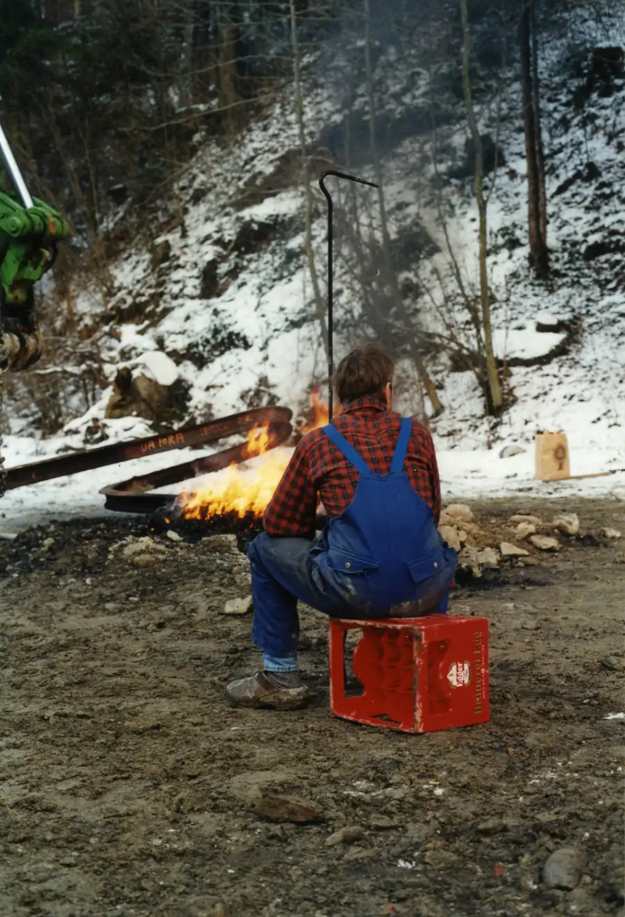 Knotenaktion am Bahnhof Langenegg 1995