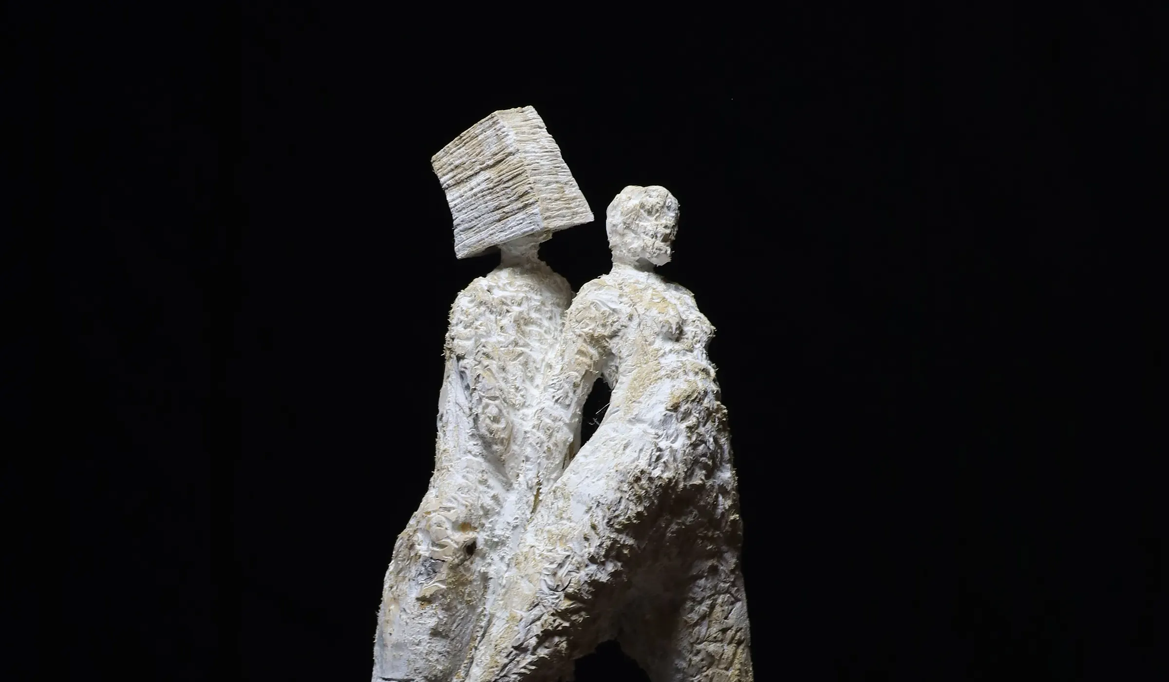 FIGUR MENSCH NR 12Holz / Sumpfkalk / 2024