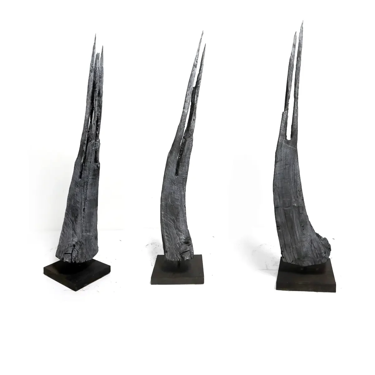 object nr 38 - wood and slaked lime pigments